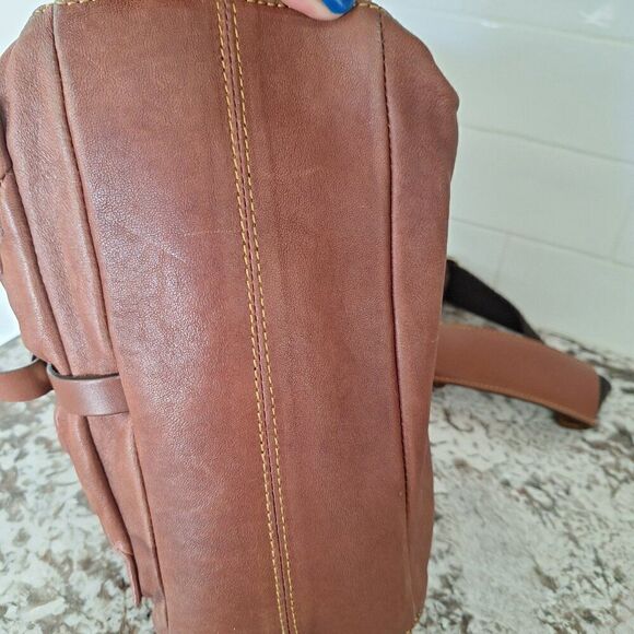 Sundance Brown Leather Crossbody - Picture 5 of 13